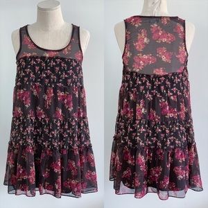 Urban Outfitters Kimchi Blue Tiered Floral Dress​ women’s size xs